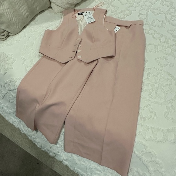 Size m new - Picture 2 of 2